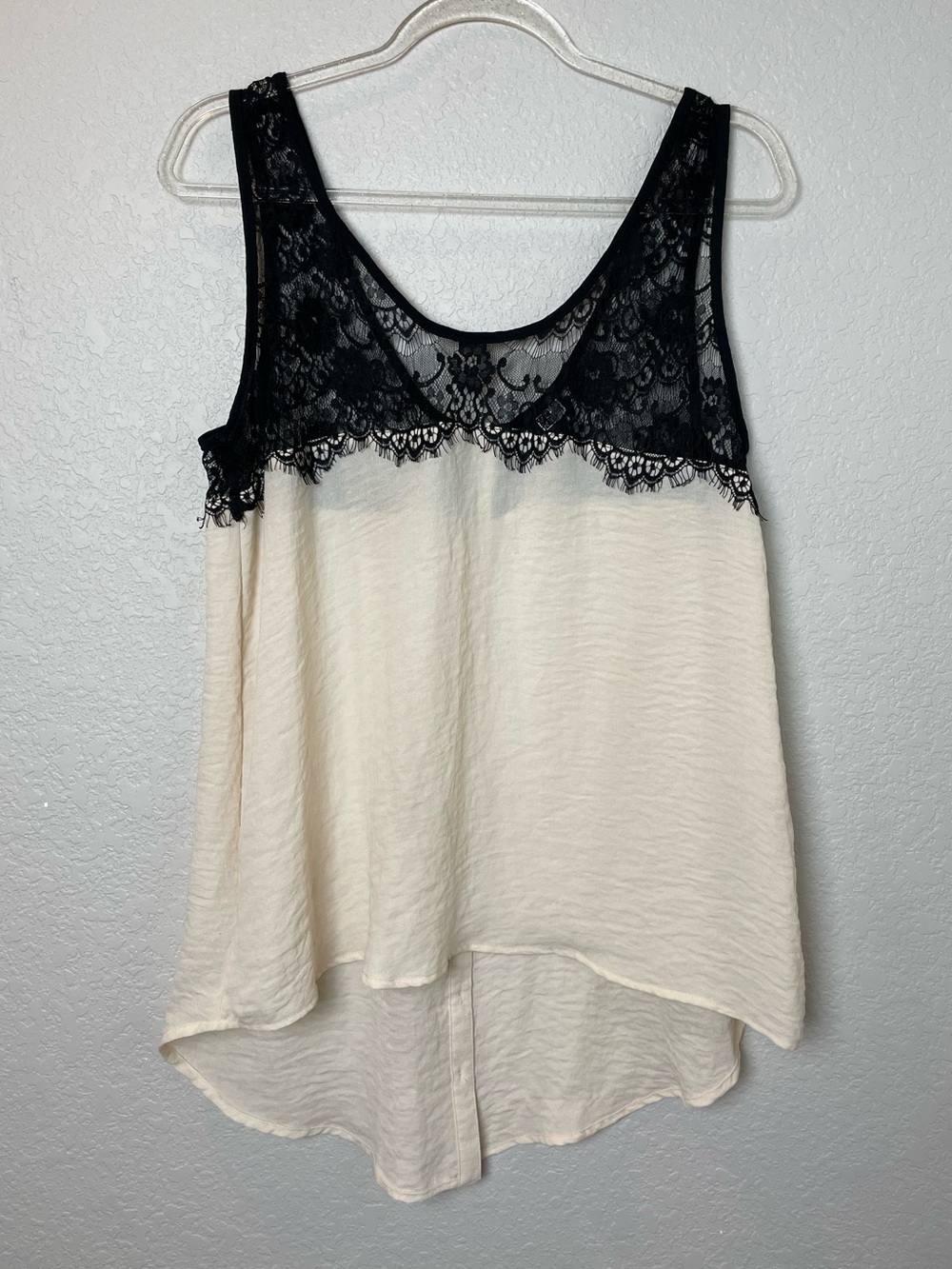 Very J Two-Tone Lace Yoke Camisole — Black Lace & Ivory Body Size L